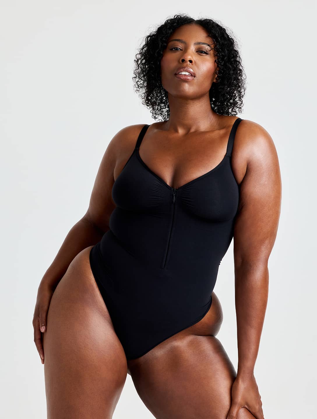 Zip & Shape Body – Formt, stützt & sitzt perfekt