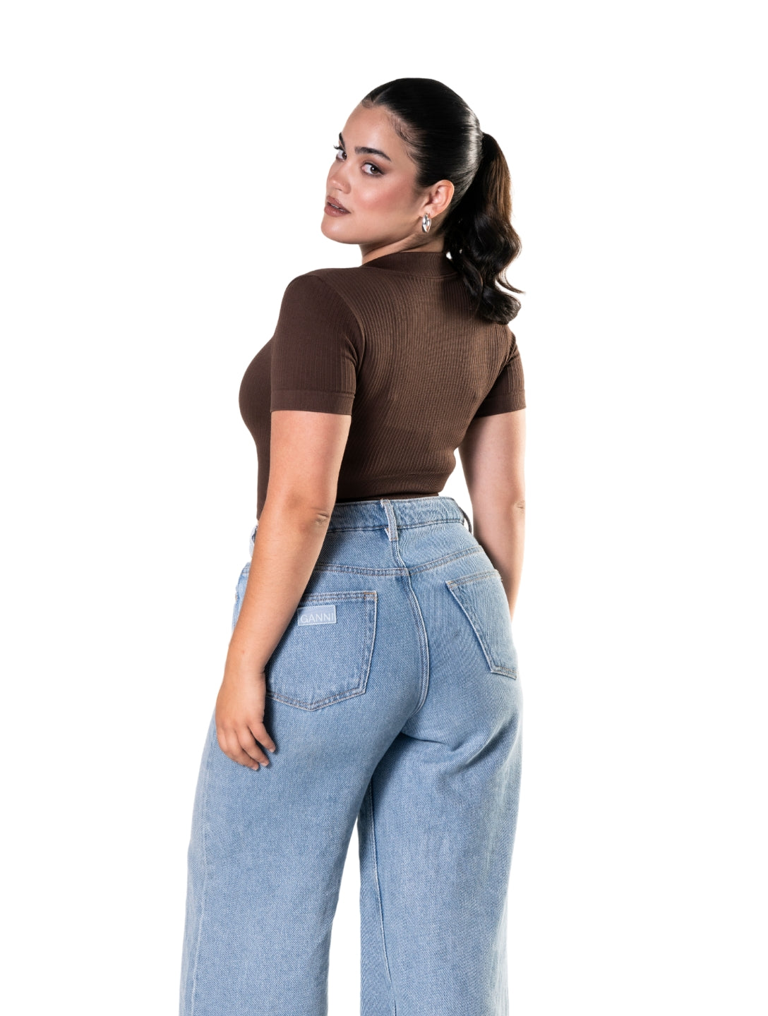 Ribbed Zip Crop Top – Sportlich, formend & mega bequem