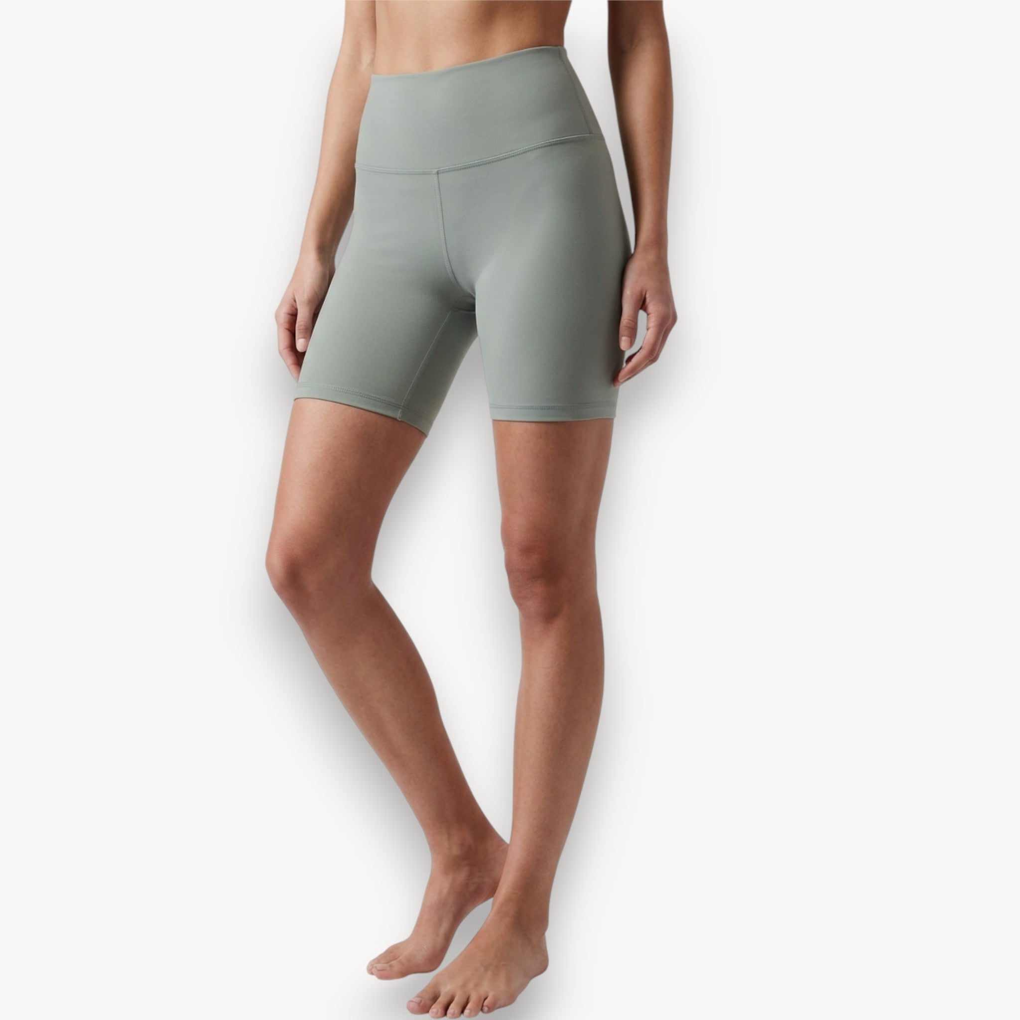 Sculpt Mid Shorts