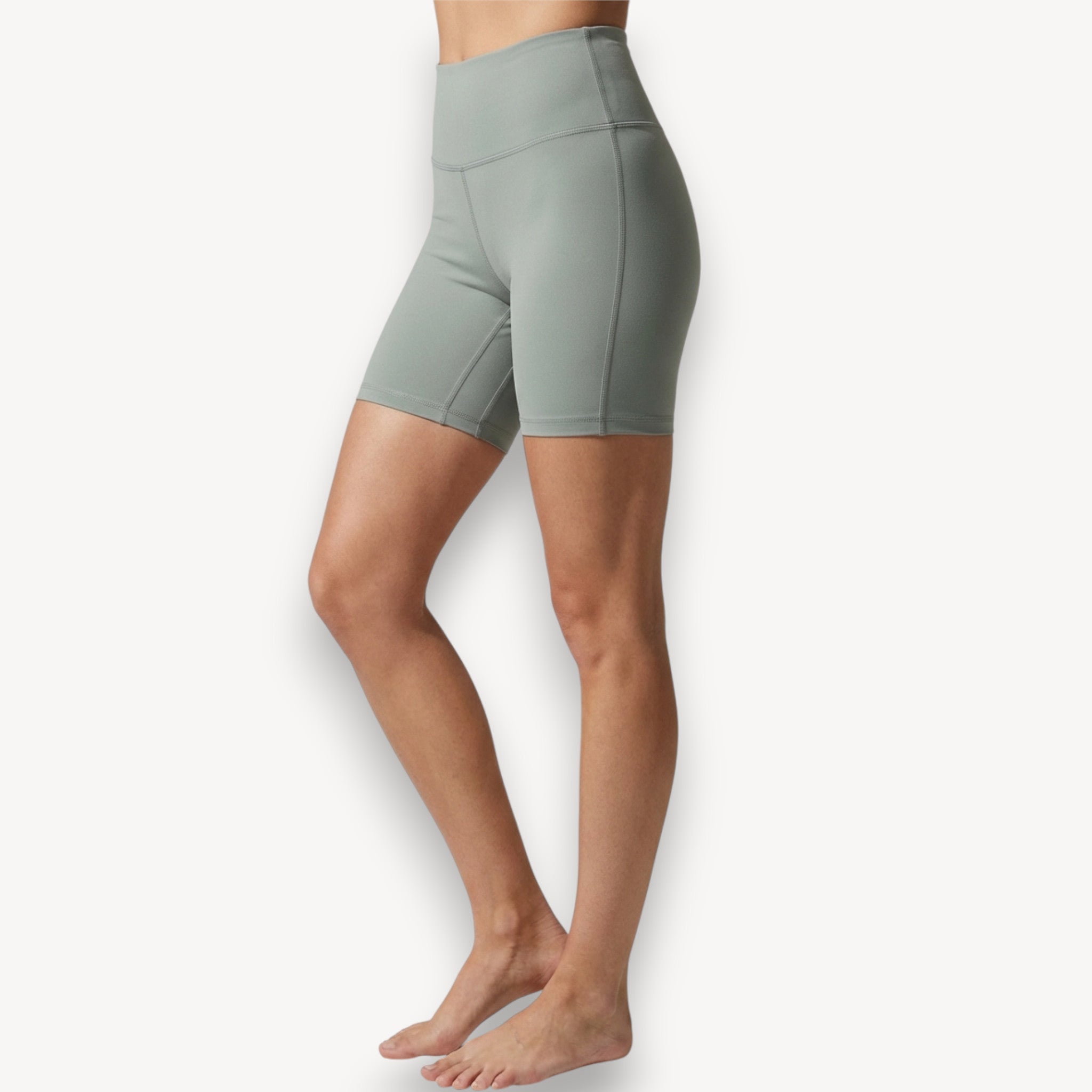 Sculpt Mid Shorts